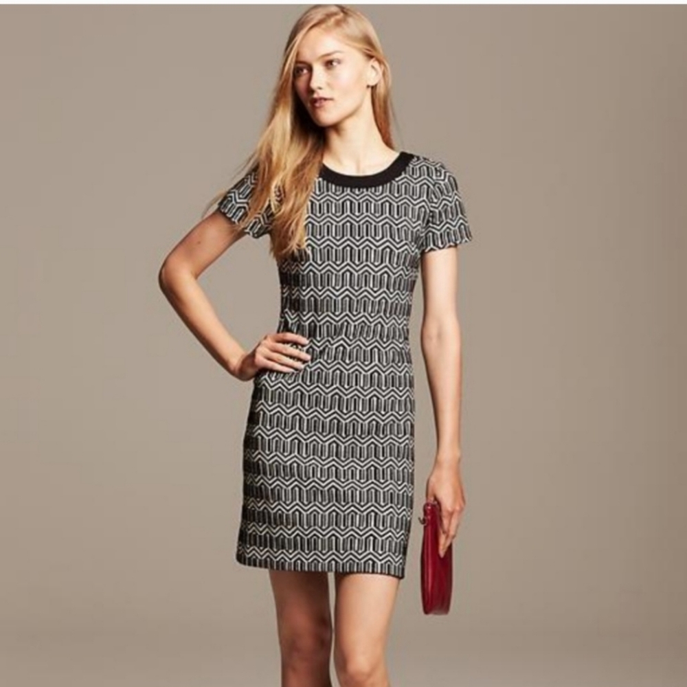 Banana Republic geometric print dress, black and white, size 14